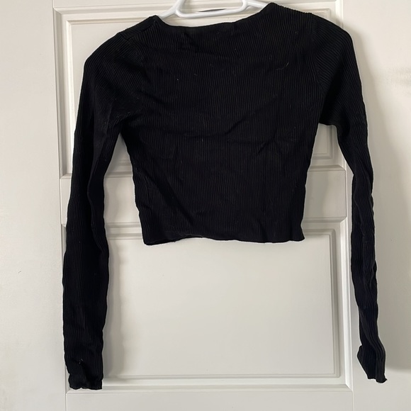 Garage Cropped along Sleeve Shirt - Picture 2 of 3